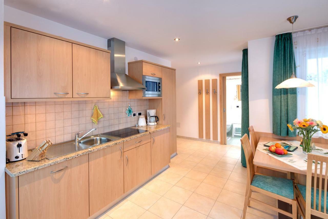 Haus Angelika Apartment โนวาเลวานเต ภายนอก รูปภาพ